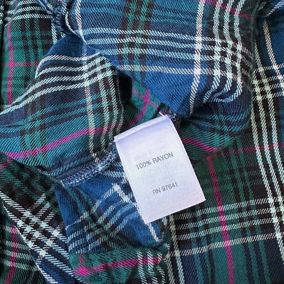 J. JILL Plaid Button-Up Tunic Shirt in Blue Green Dipped Hem Relaxed Fit - Picture 9 of 11